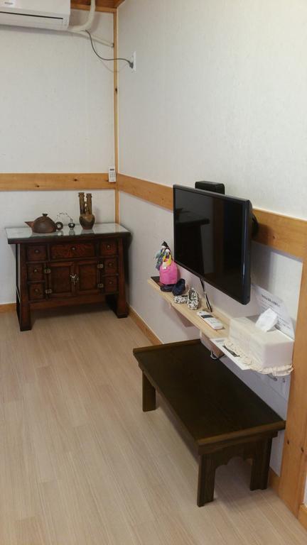 Jeongga Hanok Jeonju Exterior photo